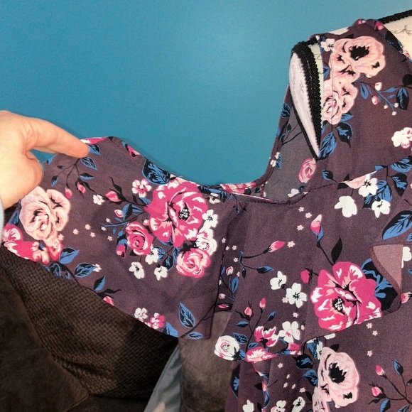 🎉4 for $20 Self Esteem Cold Shoulder Blouse, 2X - Picture 3 of 9